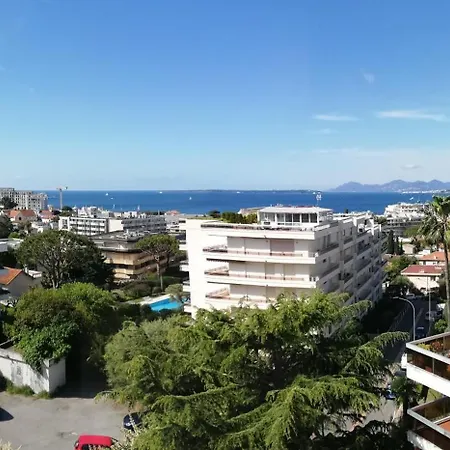 Olympe Magnifique Vue Апартаменты *